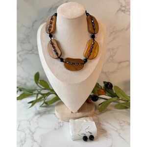 Jessica Simpson Wood & Crystal Set